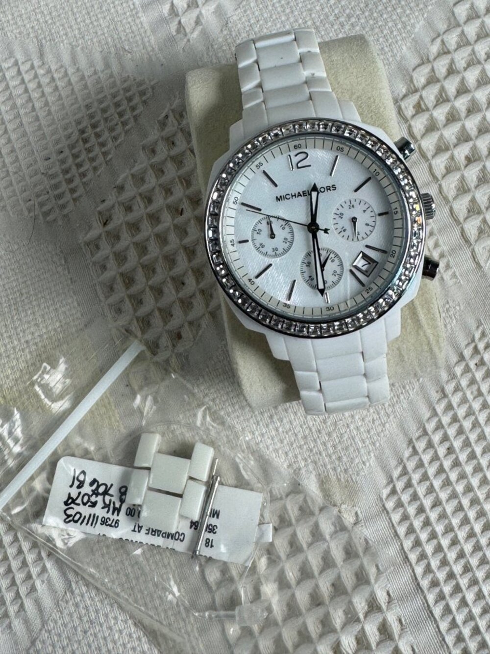 Michael Kors MK5079 Womens White Acrylic Band Watch MOP & Crystal Embellished - Picture 2 of 12
